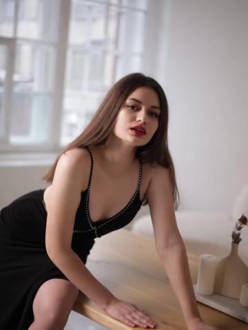 Виолетта Crystal Реал